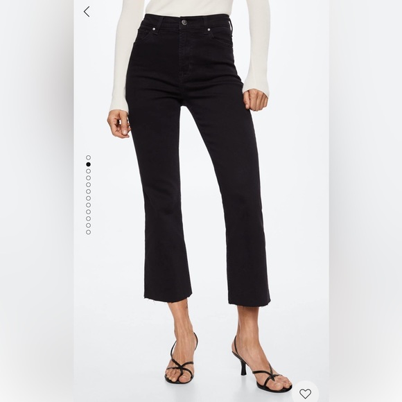 NWOT—Never worn Boot cut cropped jeans with slight flare-Mango - Picture 2 of 7
